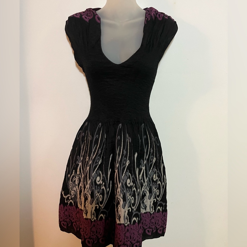 Sophie Max Black and Purple Midi Dress